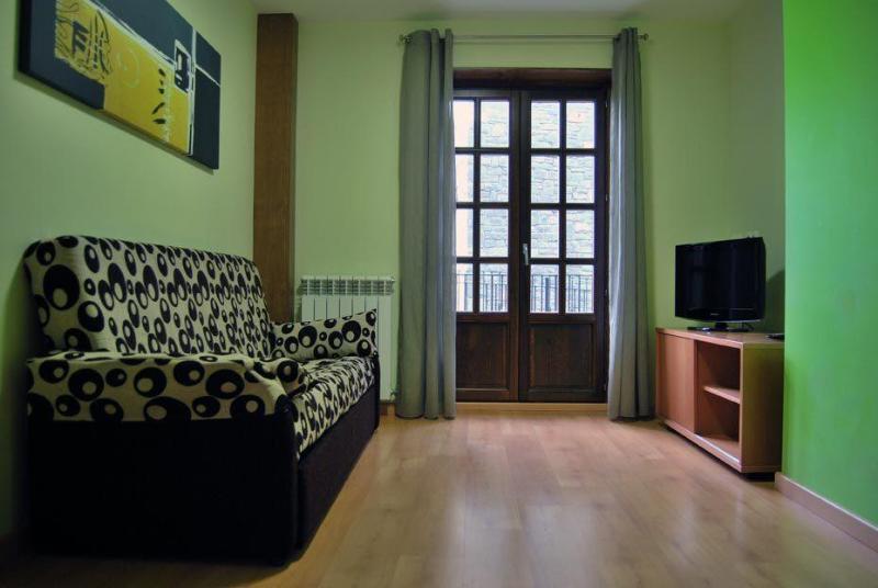 Aparthotel Pena Telera Resort El Pueyo de Jaca Buitenkant foto
